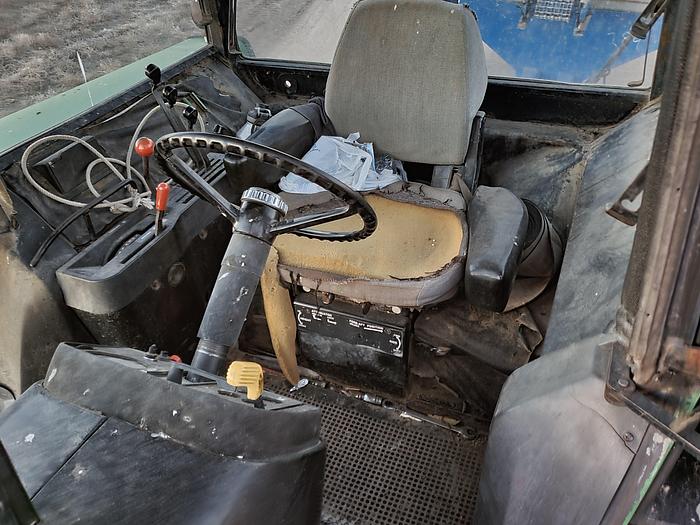 Used 1981 John Deere 4440 Tractor w/ Loader