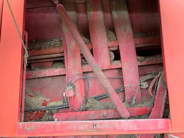 Used Case IH  8590 4x4 Baler
