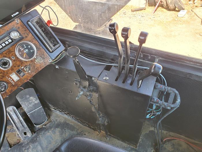 Used Big Bud 525/50 Tractor + 25 cyd Scraper w/ GPS