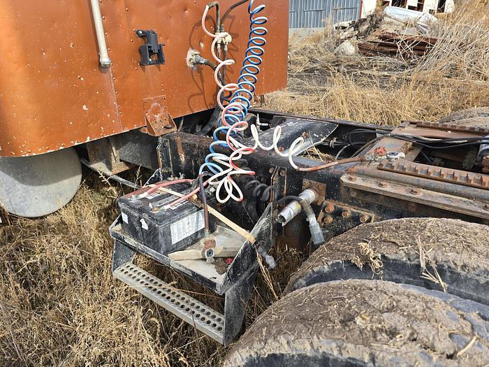 Used 1986 Freightliner Truck