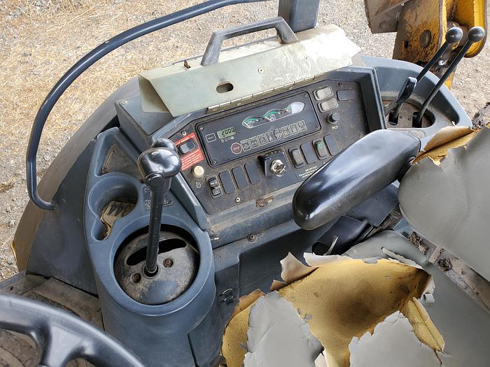 Used 2004 John Deere 410G Backhoe w/ Bale Fork + Bucket