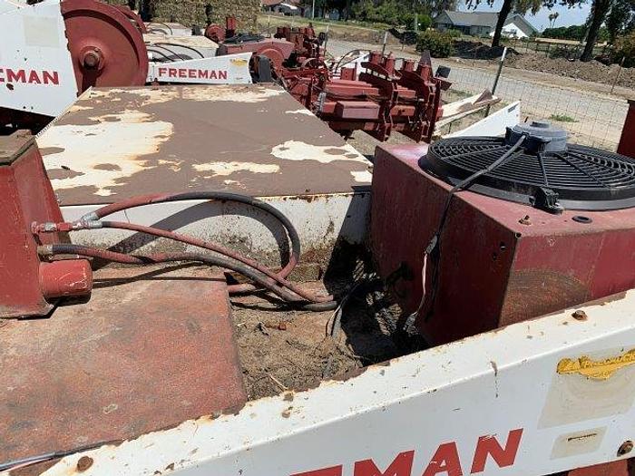 Used Freeman 370T 14X22 Chambered baler