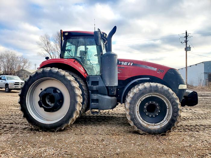 Used 2017 Case Magnum 310 CVT Tractor - 2900 hrs
