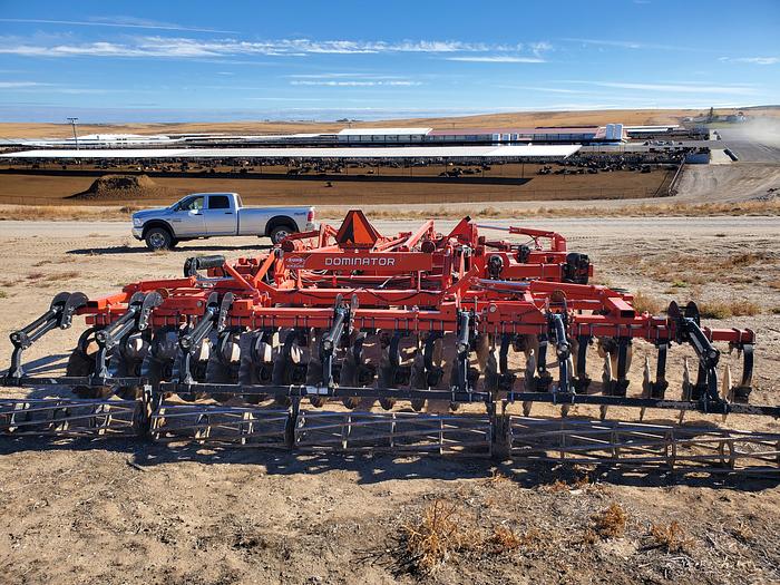 Used 2017 Kuhn 4855 Disk Ripper - 11 Shank