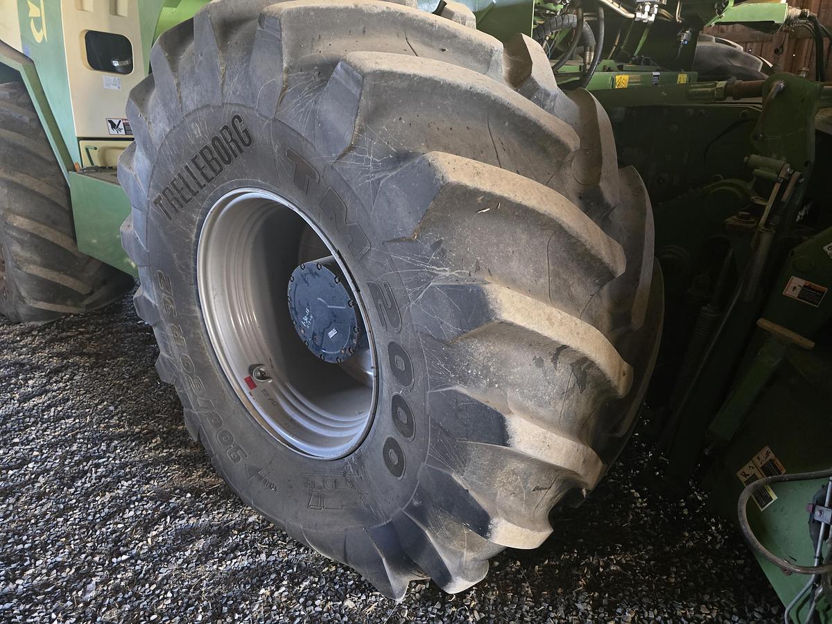 Used 2012 Krone Big X 1100 Forage Harvester + Headers