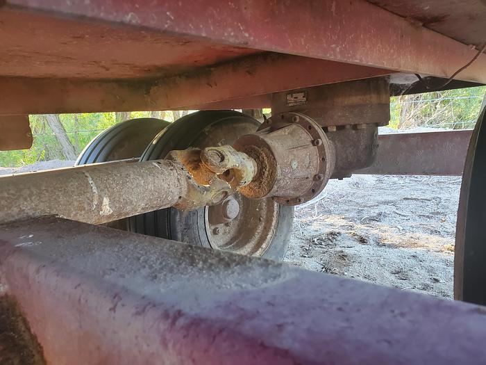 Used Jay-Lor 500 Vertical TMR Mixer