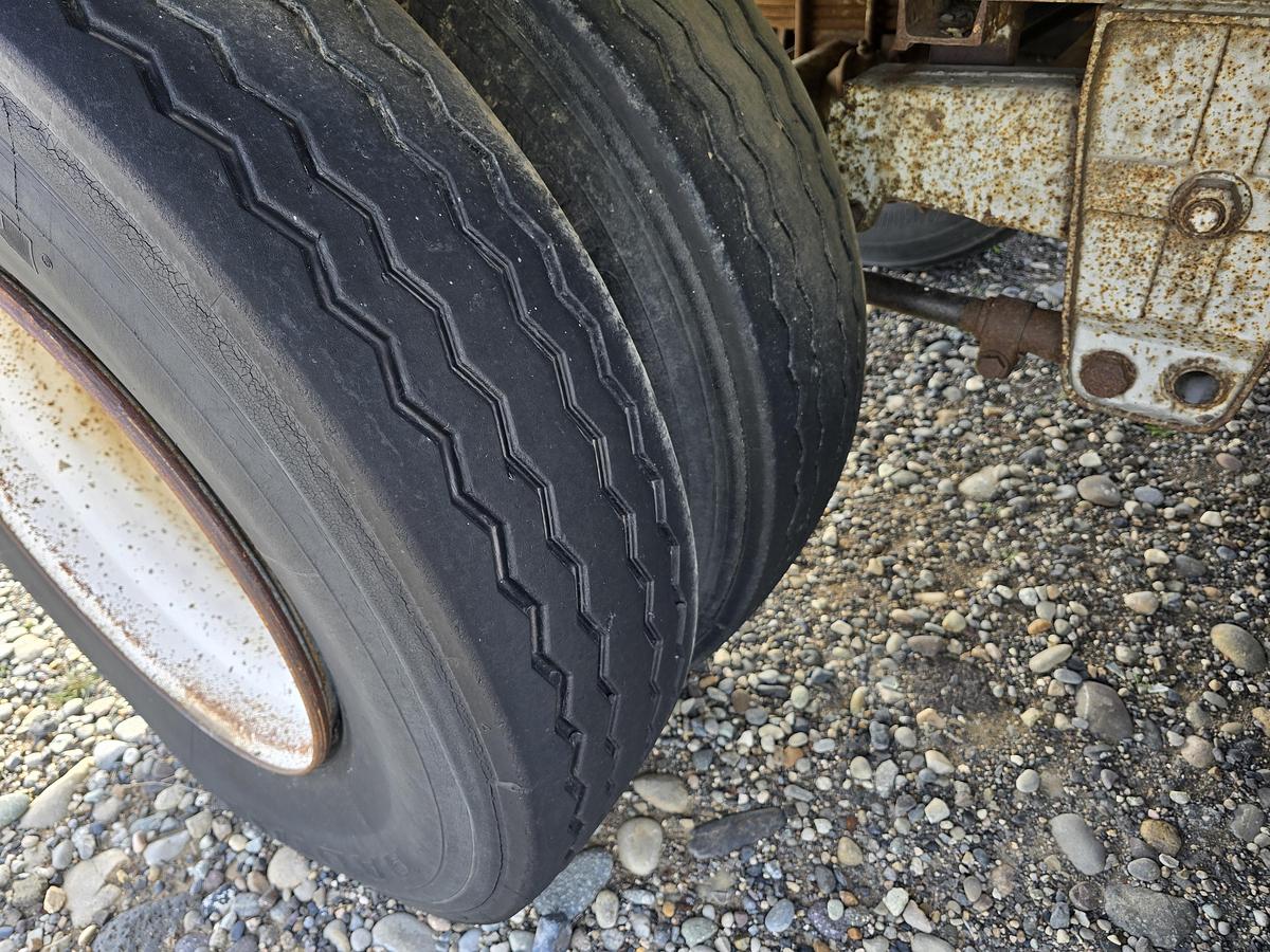 Used 50' Exel Belt Trailer