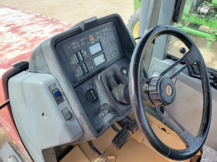 Used 1994 Case IH 7220 Tractor