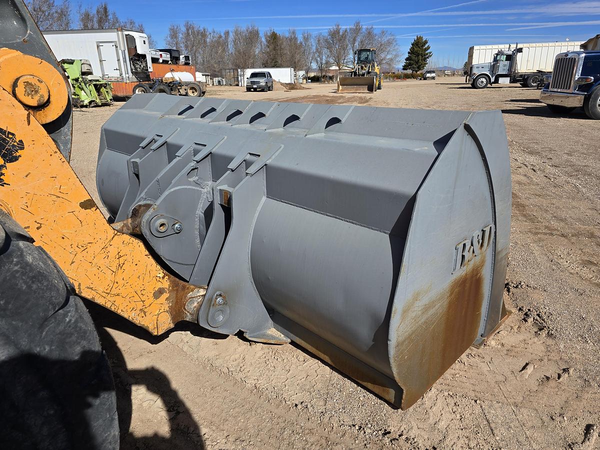 Used 2014 Liebherr L550 Wheel Loader