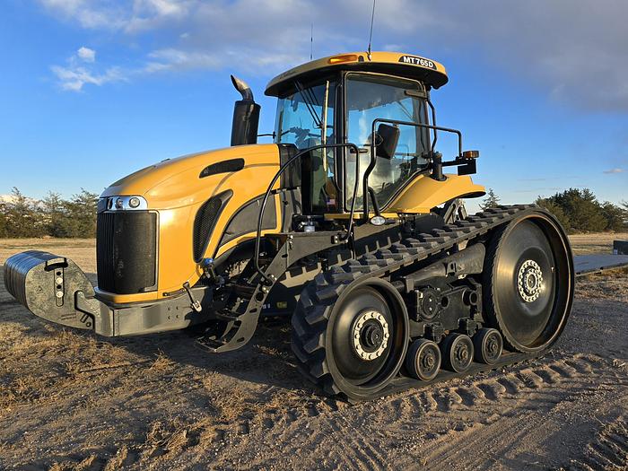 Used 2013 Challenger MT765D Tractor w/ 3100 hrs
