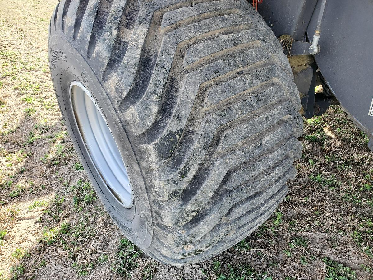 Used 2012 Massey Ferguson 2170 Baler w/ Gazeeka