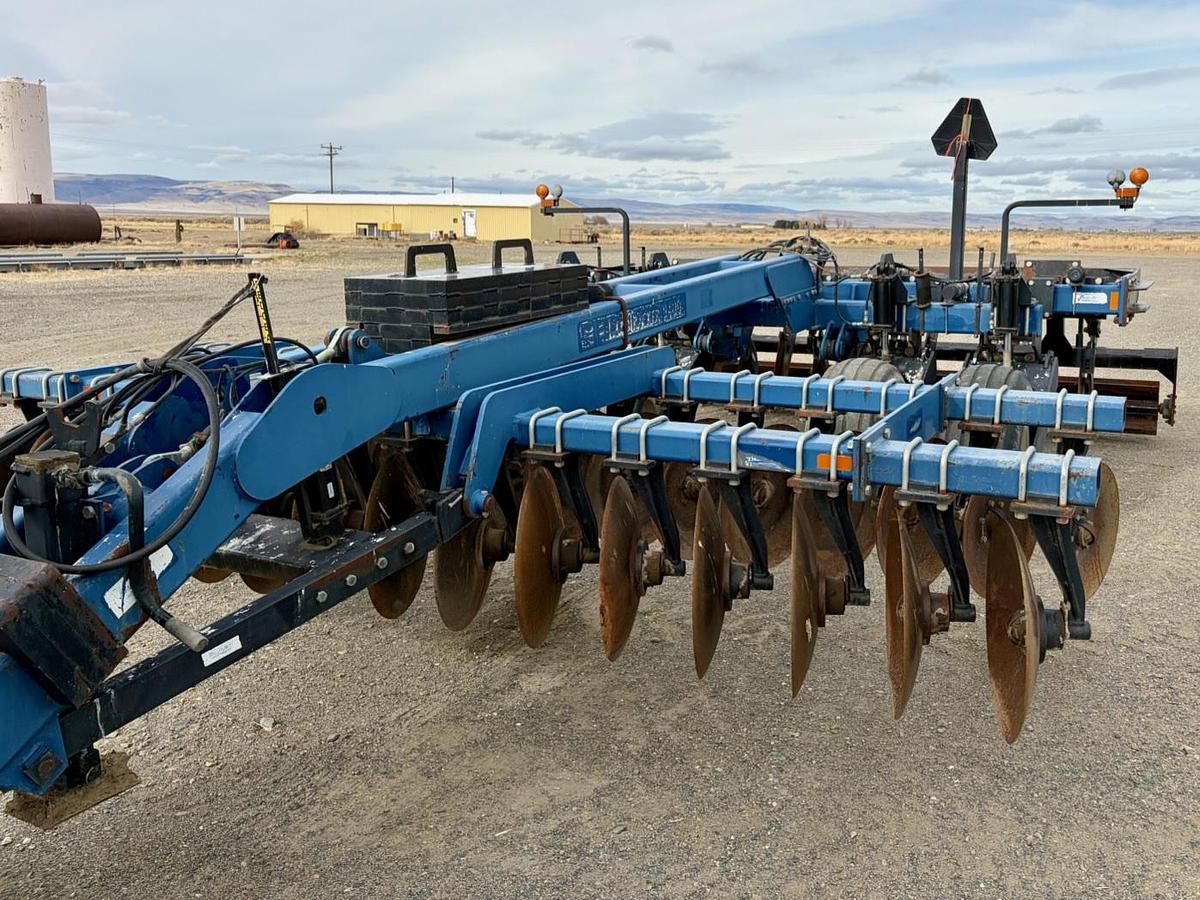 Used Blu-Jet Disk Ripper - Sub Tiller 4 w/ Land Tracker 9400