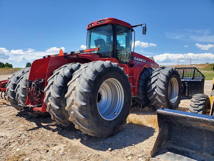 Used 2010 Case Steiger 435 Tractor w/ Silage Blade