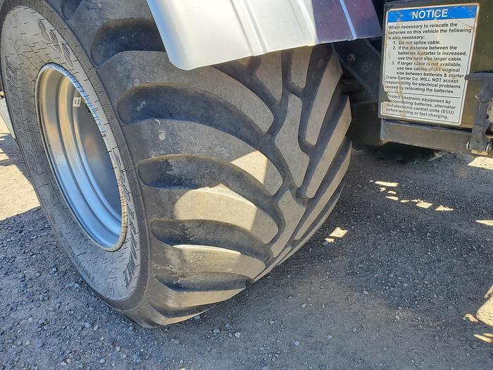 Used 2015 Stinger 6500 Bale Stacker