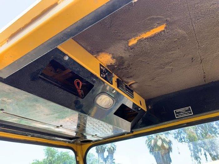 Used New Holland 1095