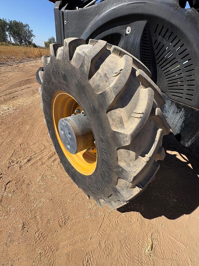 Used 2016 Versatile 260 Tractor