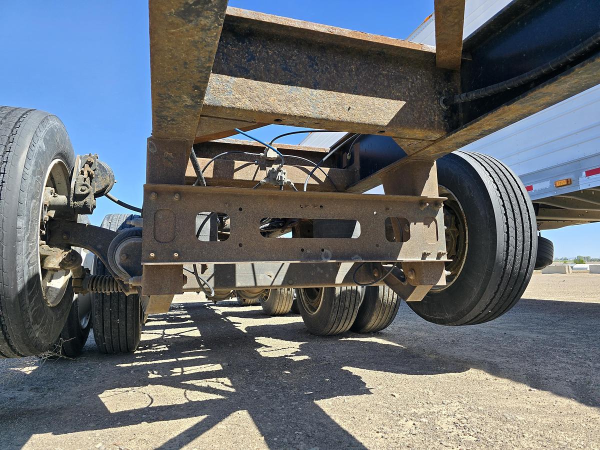 Used 40' Pratt Container / Chassis Trailer - 4 Axle