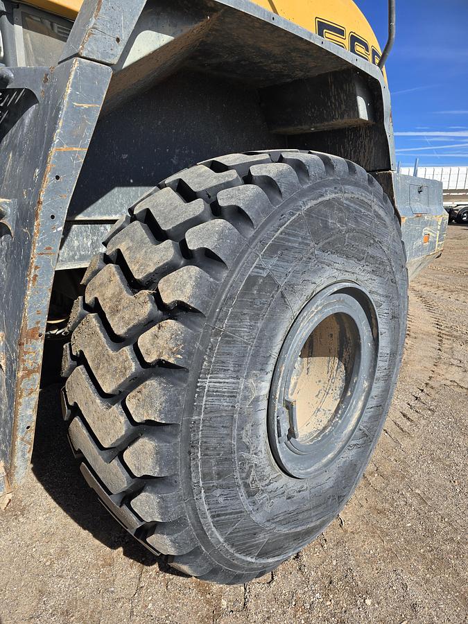Used 2019 Liebherr L566 Wheel Loader