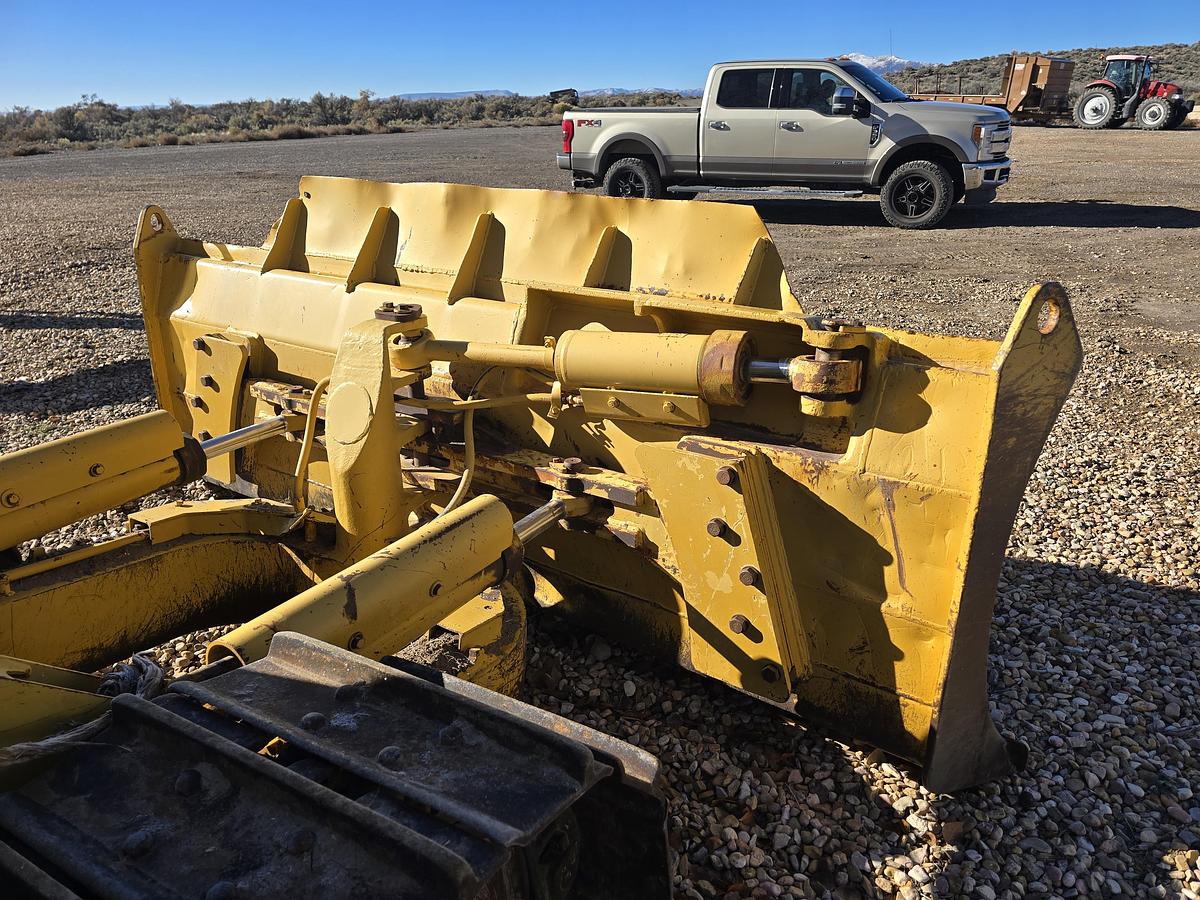 Used 1988 Caterpillar D5H Dozer