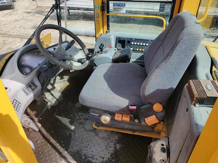 Used 2003 Volvo L220E Wheel Loader