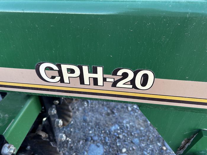 Used 2022 Great Plains 20' Grain Drill and No-Till Caddy ** 6" spacing**