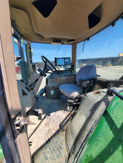 Used 1998 John Deere 8400 Tractor