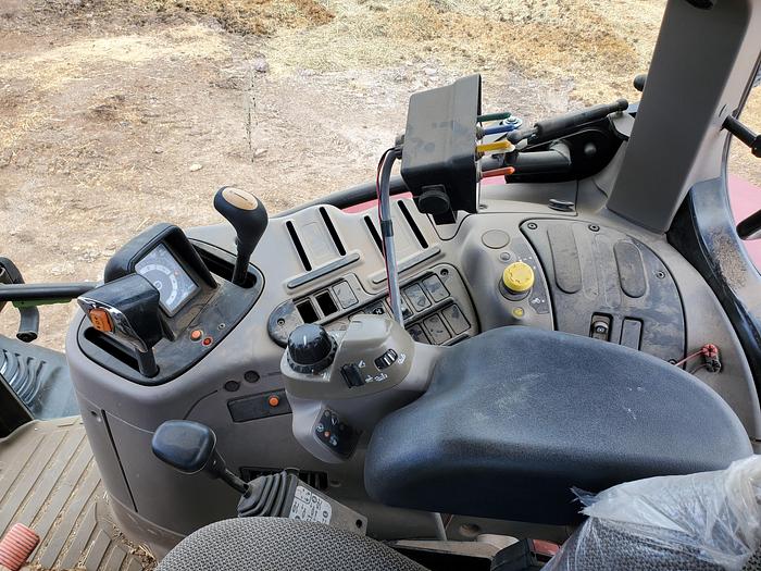 Used 2014 Case Maxxum 115 Tractor w/ 900 hrs