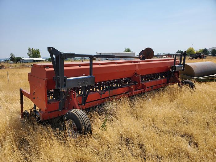 Used 20' Case 5400 Grain Drill w/ Small Seed Box