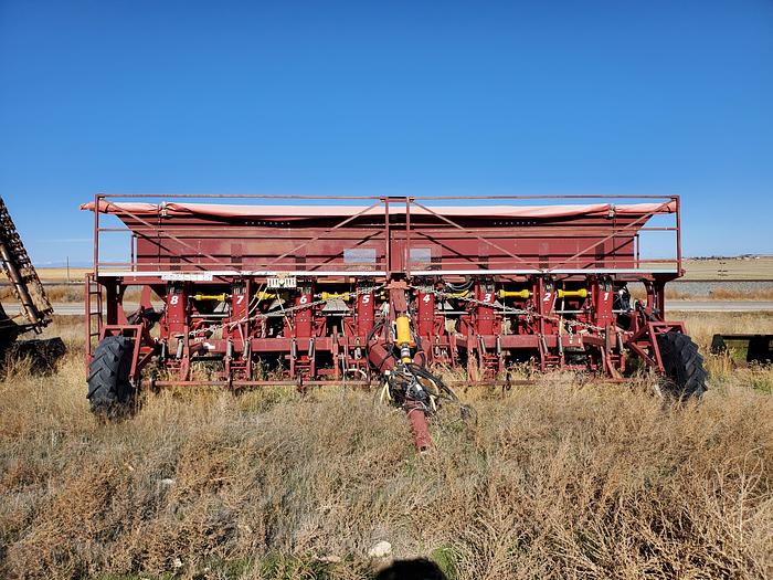 Used 8R34 Spudnik 8080 Potato Planter -w/ GPS