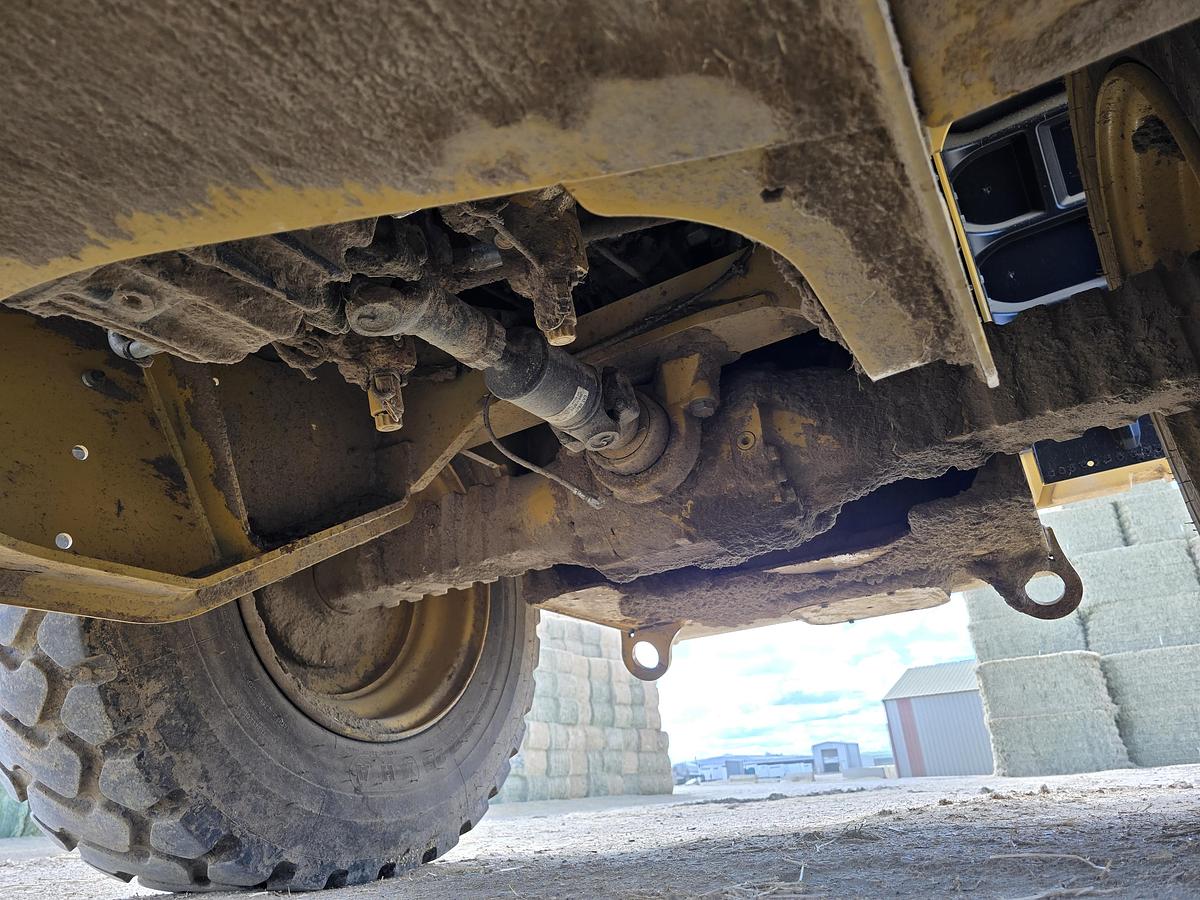 Used 2023 Caterpillar 910 Wheel Loader ** Going to Auction **