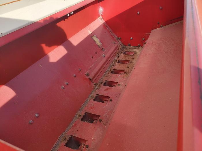 Used 12' International 510 Grain Drill w/ Small Seed