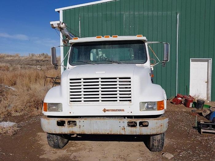 Used International 4900 Service Truck w/ Crane + Welder + Compressor + Torch