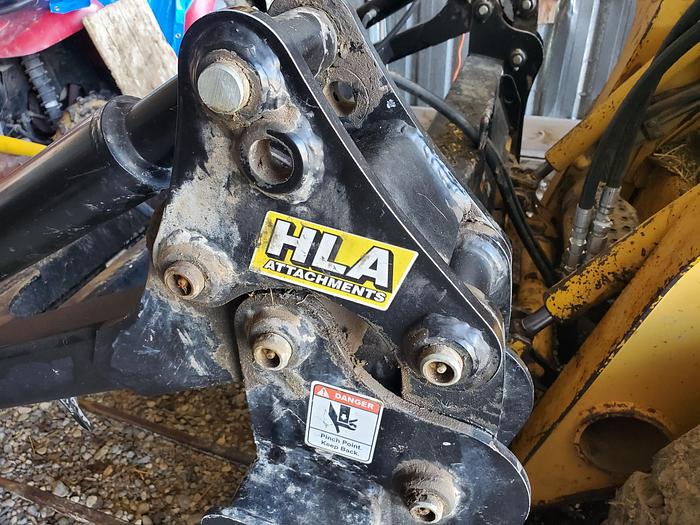 Used John Deere 250 Skid Steer w/ 4 Attachments