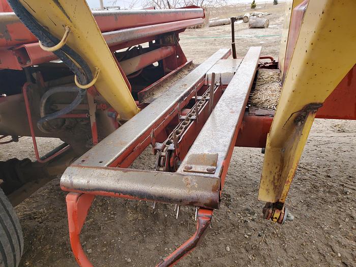 Used New Holland 1078 Balewagon