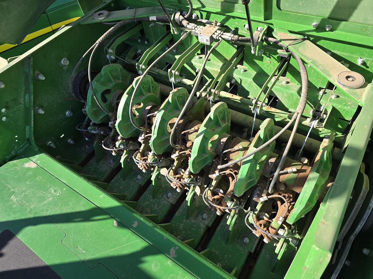 Used 2019 John Deere L341 Baler w/ 26k bales