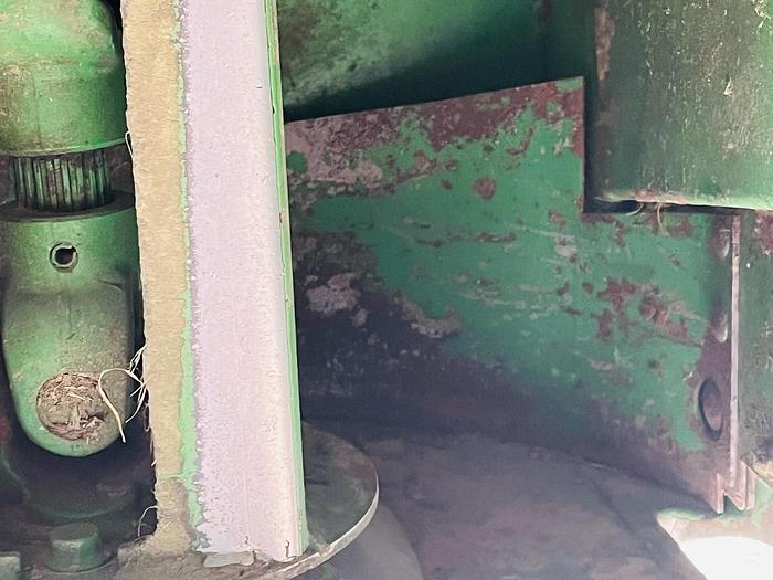 Used 2022 John Deere W235R Windrower w/ 268 hrs ** Owner Operator Retired **