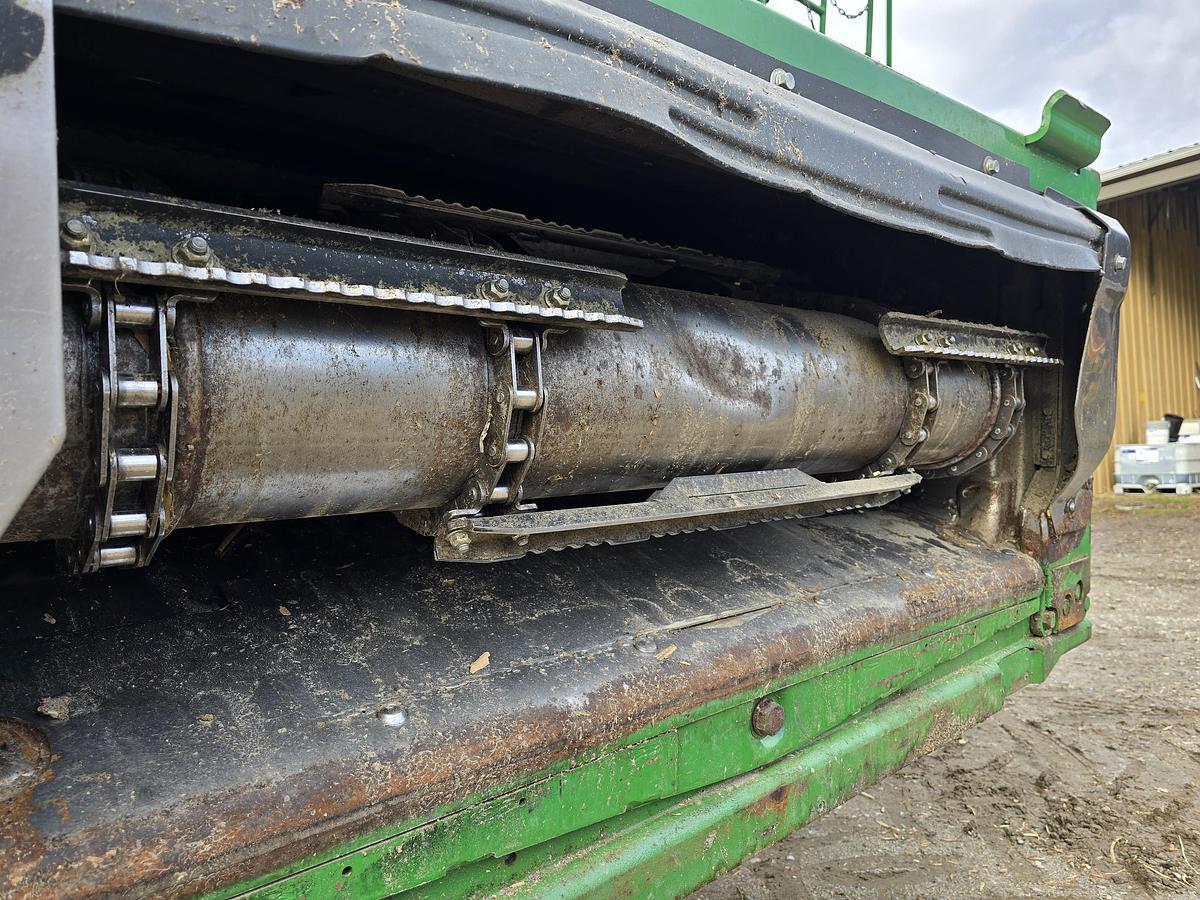 Used 2018 John Deere S780 Combine