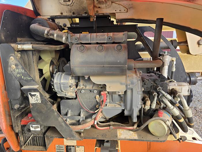 Used 2004 JLG 450AJ Articulating Boomlift