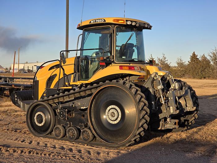 Used 2013 Challenger MT765D Tractor w/ 3100 hrs