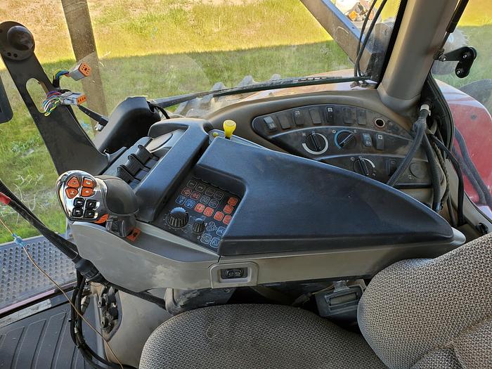 Used 2016 Case Magnum 250 Tractor w/ 3000 hrs