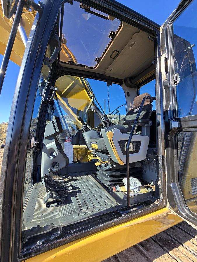 Used 2018 Caterpillar 320 Excavator w/ Thumb