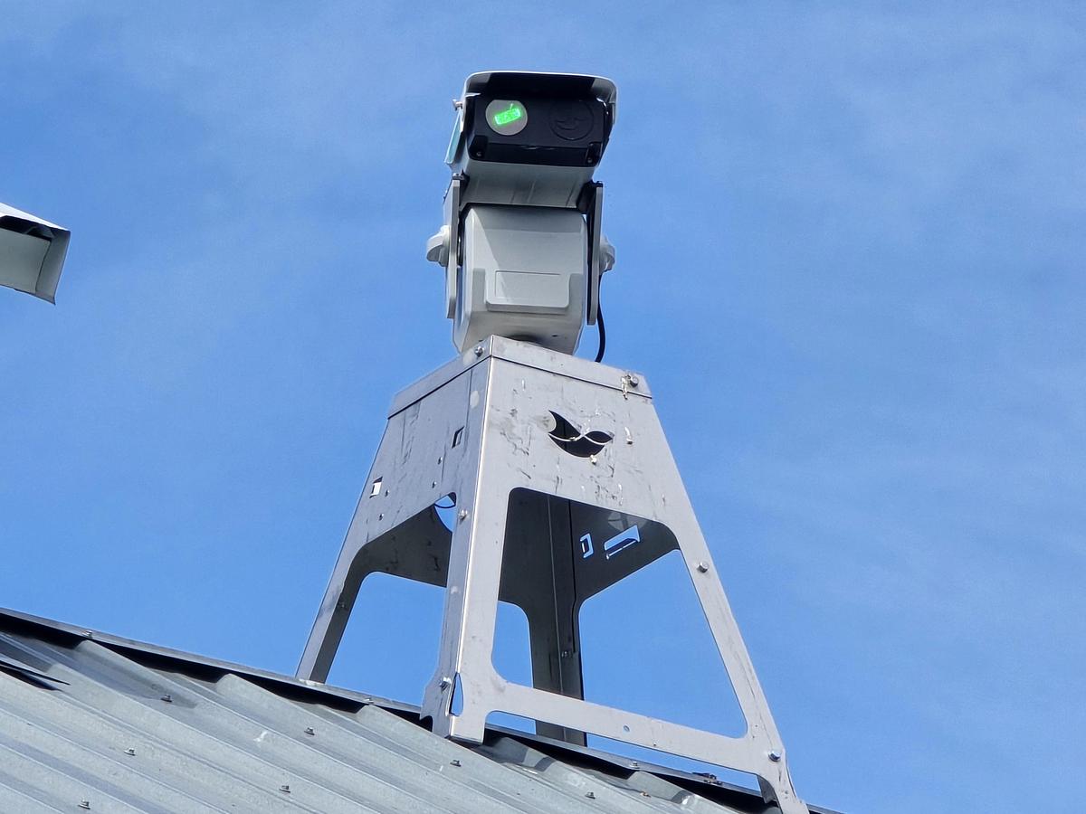 Used Avix Autonomic Mark II Bird Laser Repellent