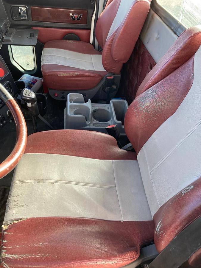 Used 2019 Western Star 4900FA Dump Truck