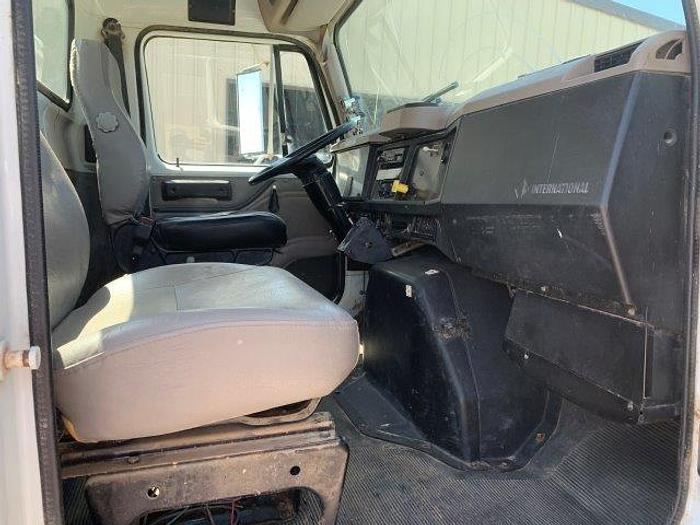 Used 2001 Interational 4900