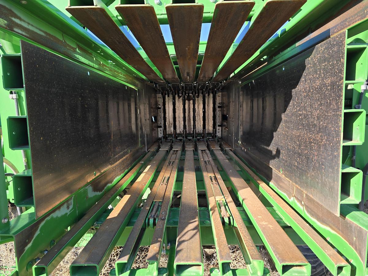 Used 2019 John Deere L341 Baler w/ 26k bales