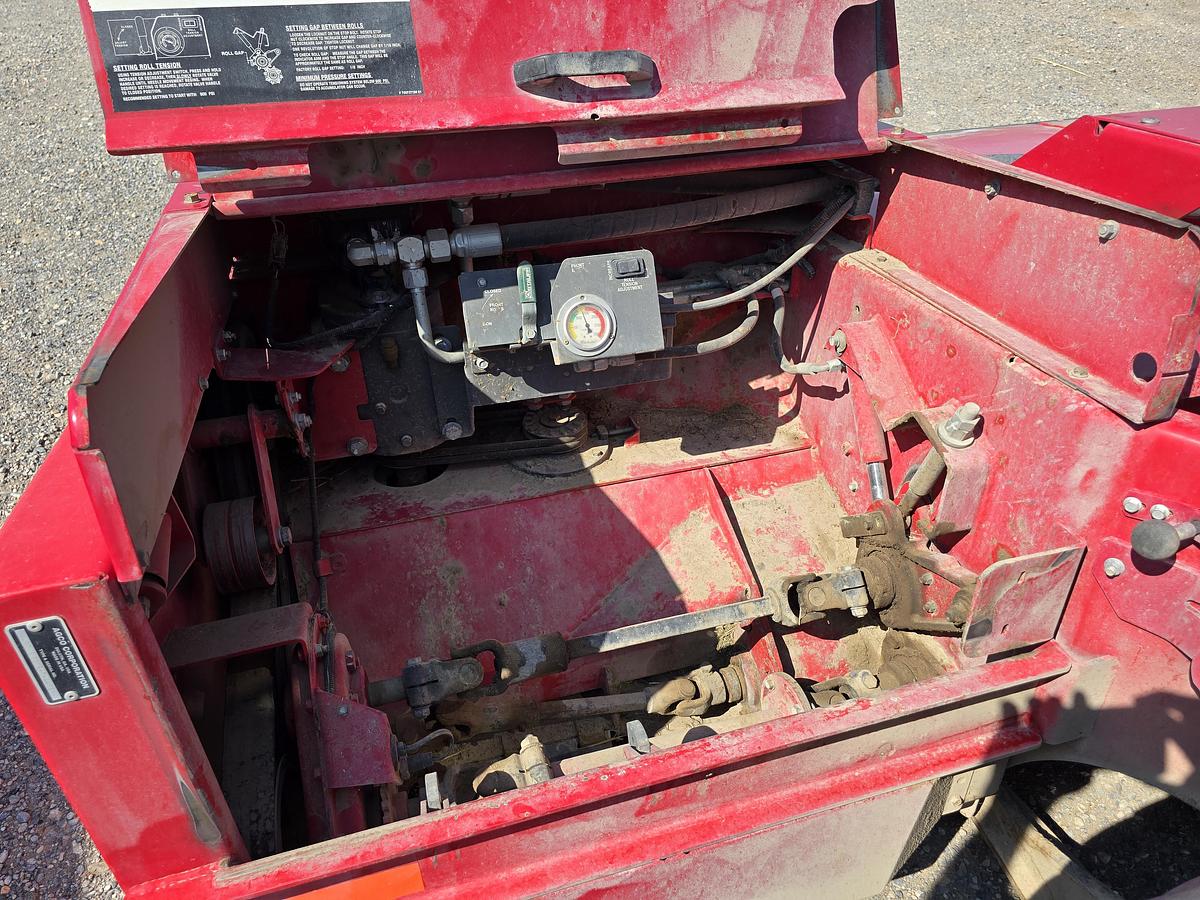 Used 2015 Massey Ferguson WR9870 Rotary Windrower w/ 1600 hrs