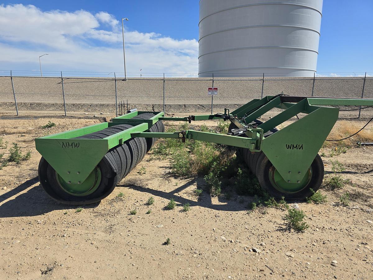 Used 31' Nyssa Machine Folding Rubber Tire Packer