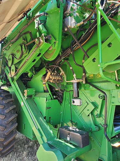 Used 2003 John Deere 9550 Combine w/ 2 Headers ** Superb Condition **