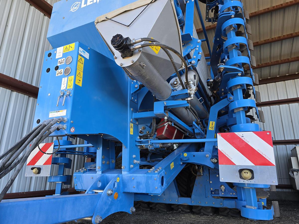 Used 20' Lemken Compact Solitair 9/600KH Air Seeder / Planter