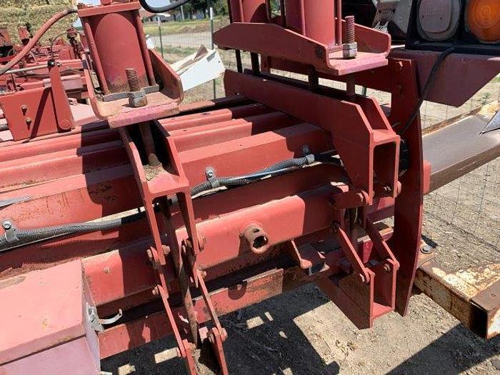 Used Freeman 370T 14X22 Chambered baler